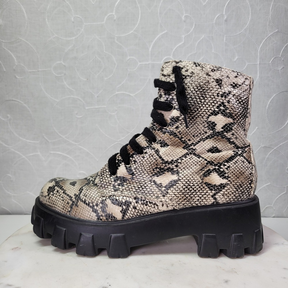 Lemonade Leather Snakeskin Combat Boots Womens 8 Cream Black Chunky Platform